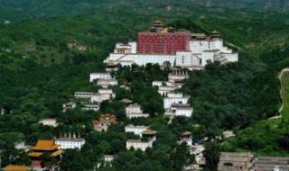 承德小布达拉宫简介 承德小布达拉宫简介