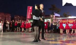 山谷里的思念原唱